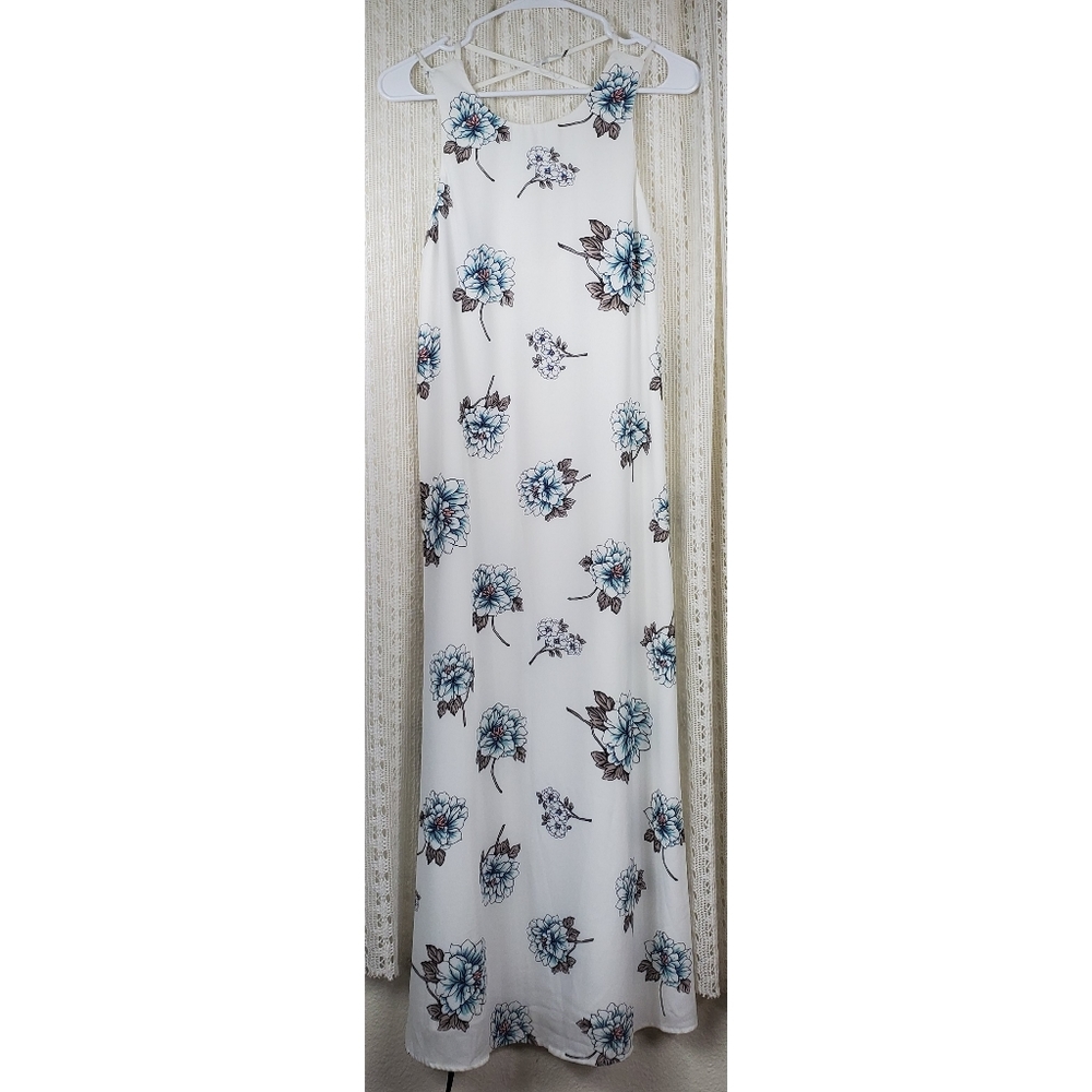 (NEW) J.O.A. Floral Maxi Dress White and Blue Floral Print Size XS